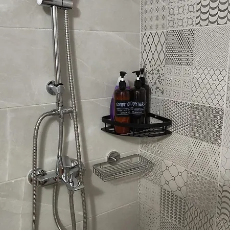 شقة Your Pin -non- The Rest