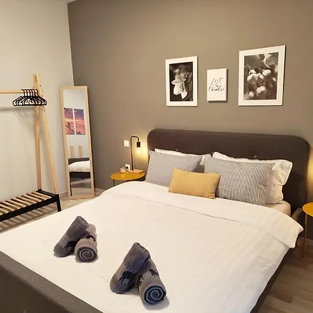 شقة Your Pin -non- The Rest