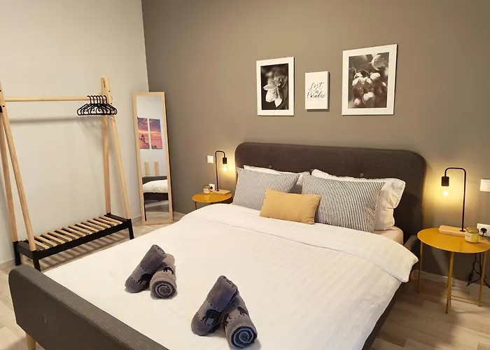 Apartment Your Pin -non- The Rest